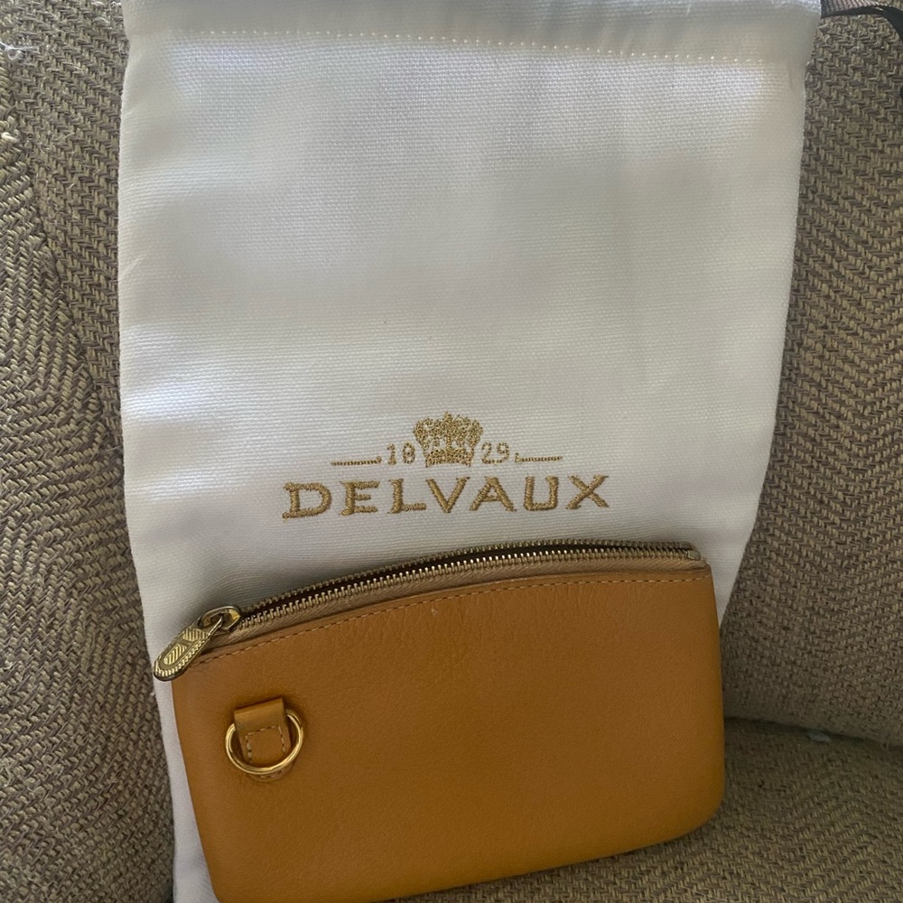Authentic Delvaux Luxury Tan Leather Women's pouch - Picture 6 of 8